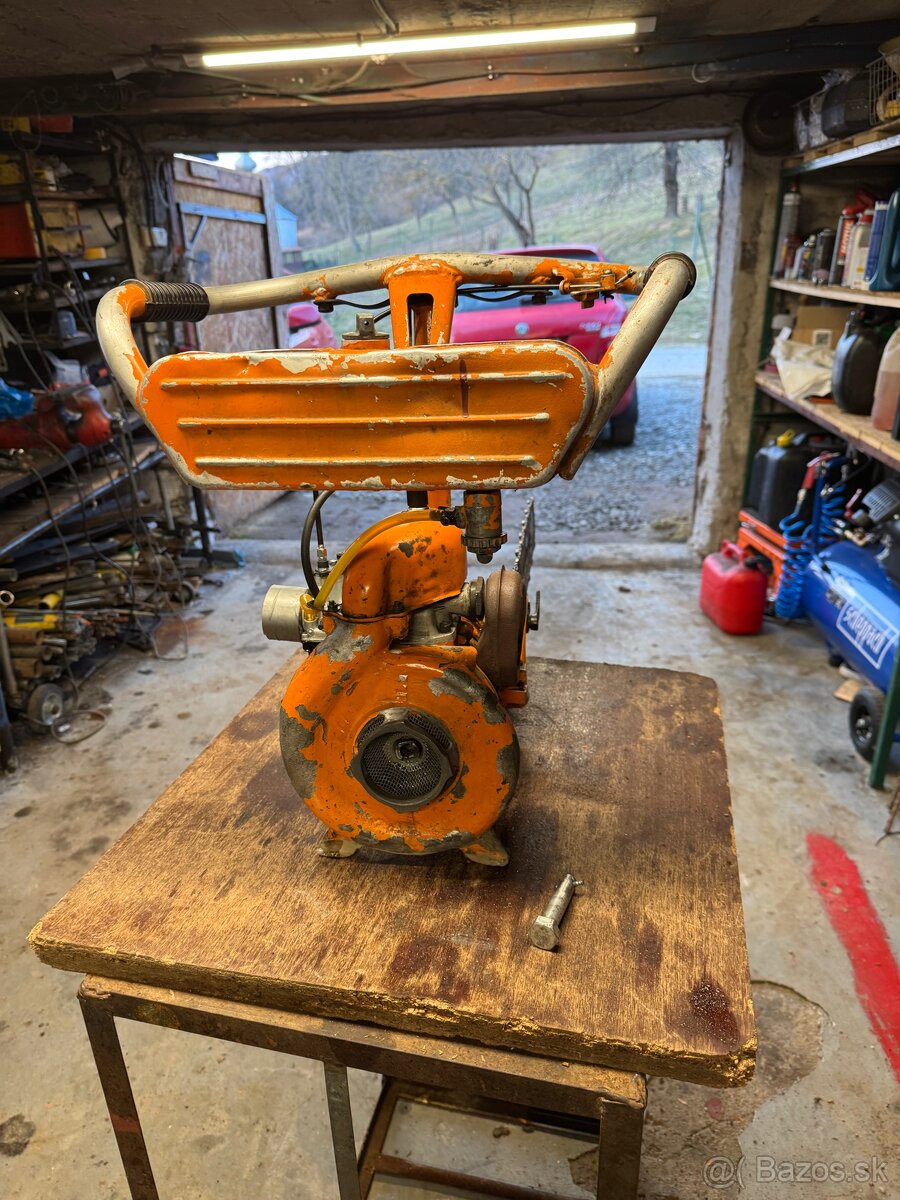 Motorová pila Ural - 4