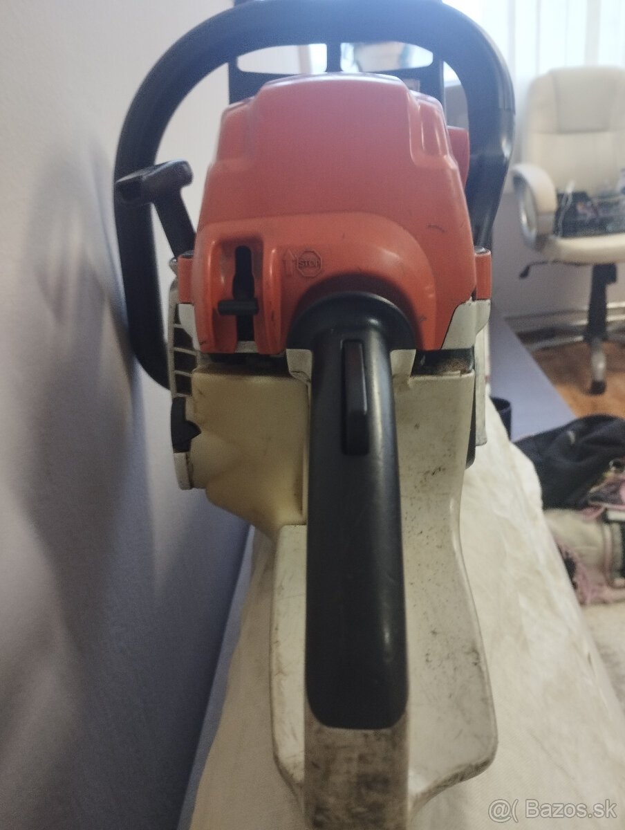 Predám motorovú pílu STIHL MS 261 - 4