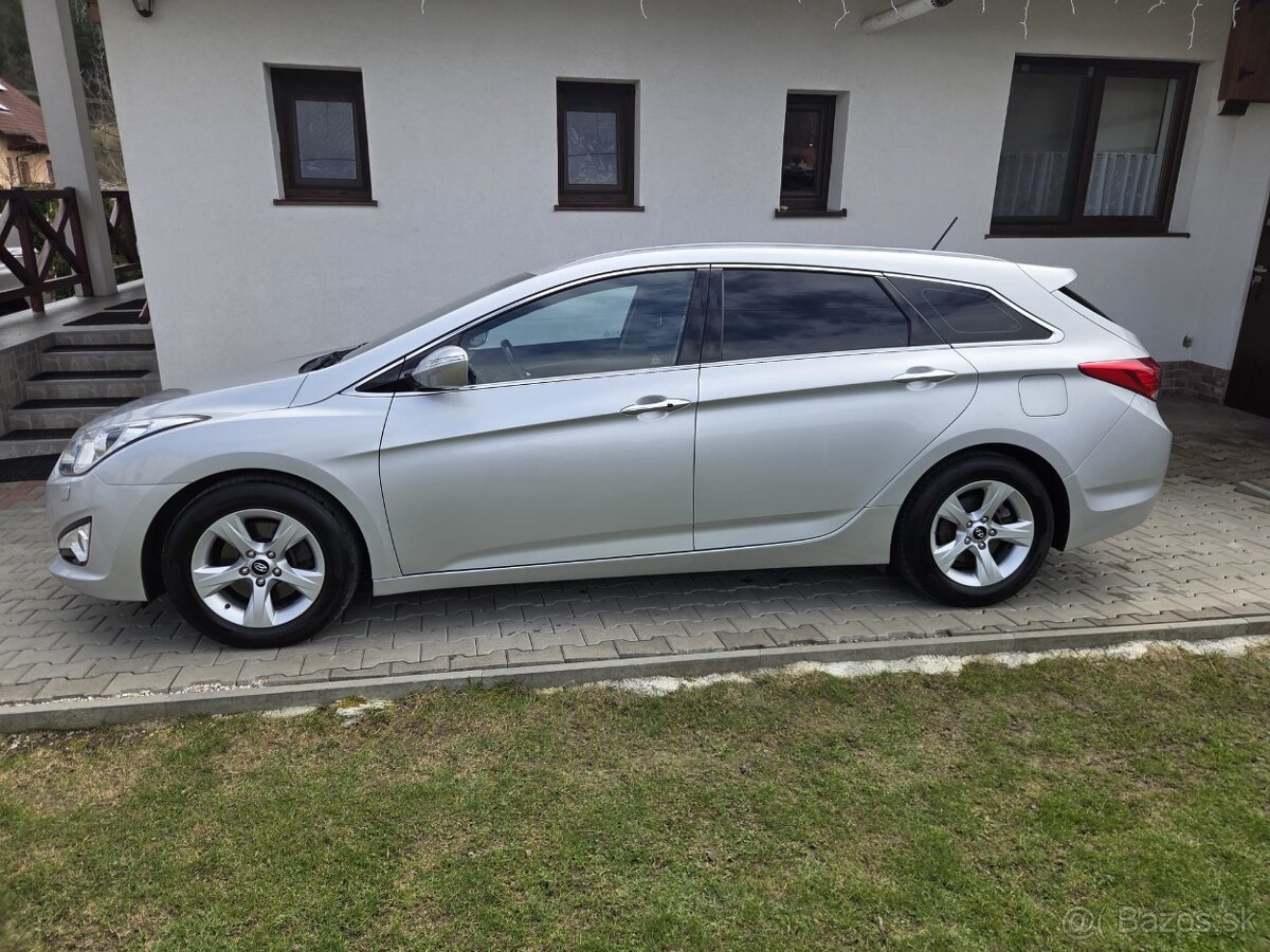 Hyundai i40 CW 1.7 CRDI - 4