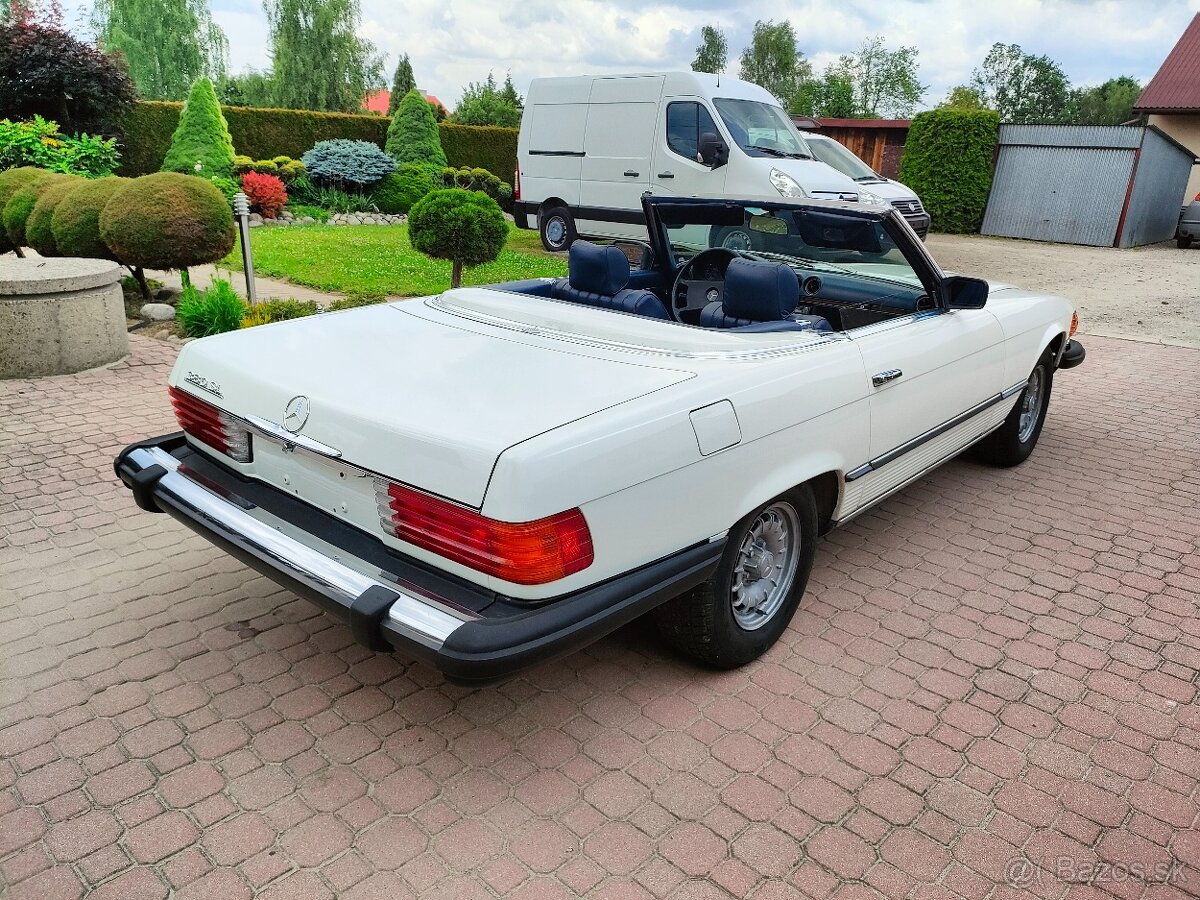 Mercedes-Benz 380 SL R107 - 4