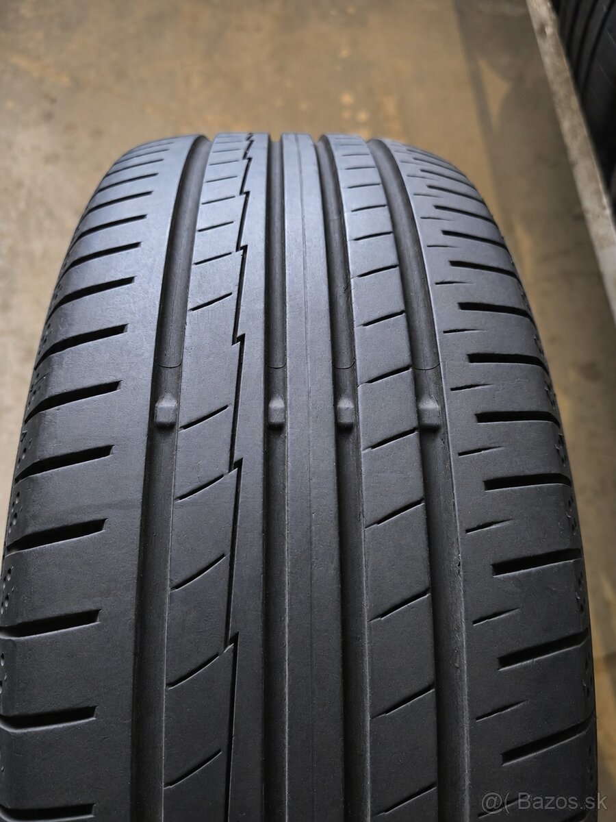Yokohama BluEarth-A 205/55 R16 - 4