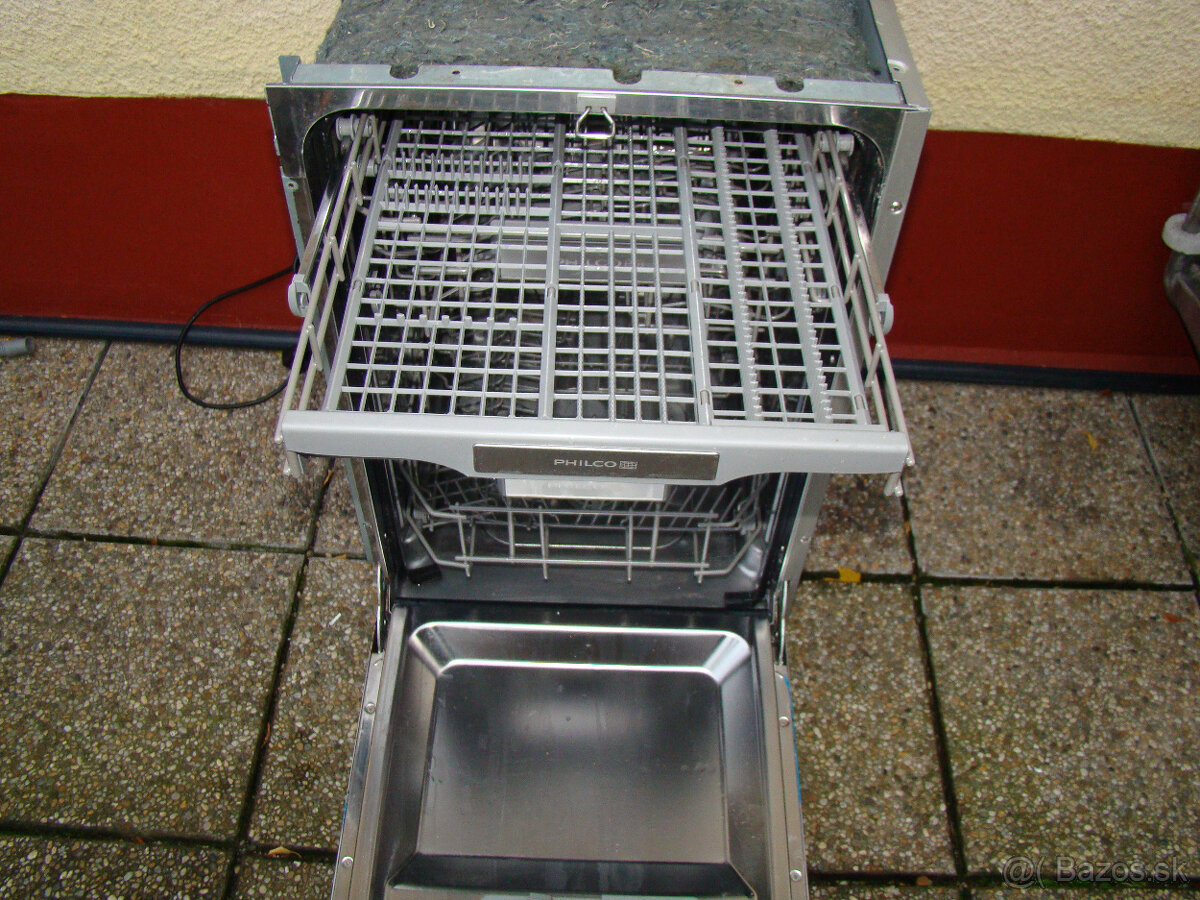 Umývačka riadu Philco šírka 45 CM - 4