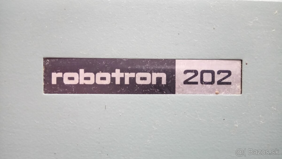 Elektrický písací stroj Robotron202. - 4