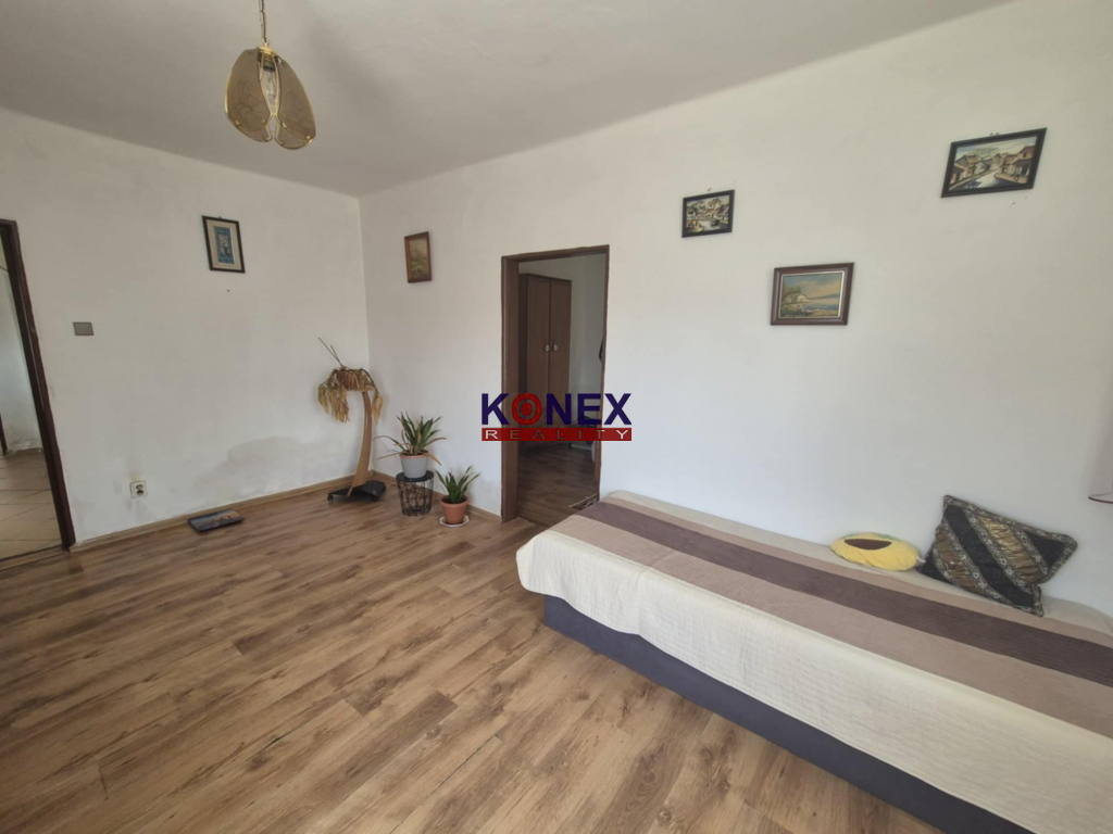 Pekný rodinný dom v meste VEĽKÉ KAPUŠANY – NA PREDAJ - 4