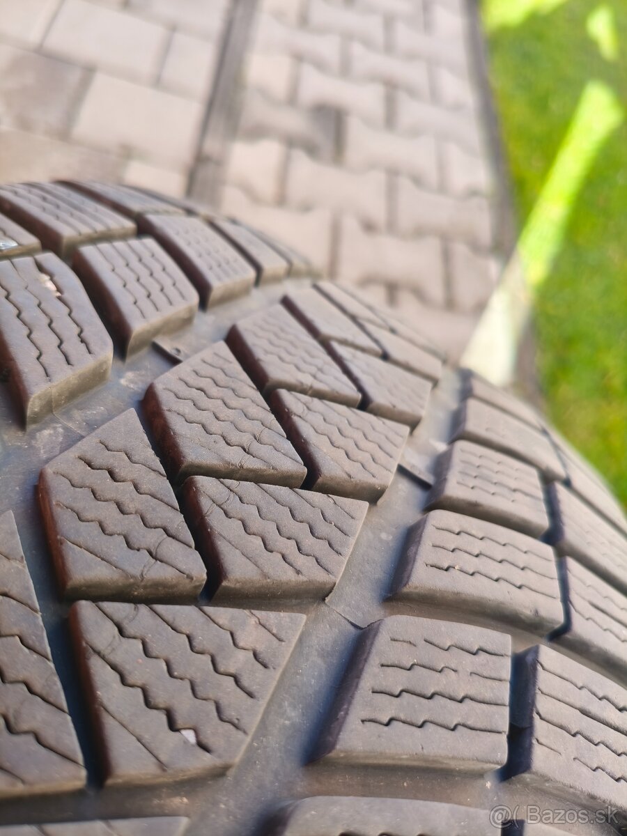 Zimné 245/45 R18 100V - 4