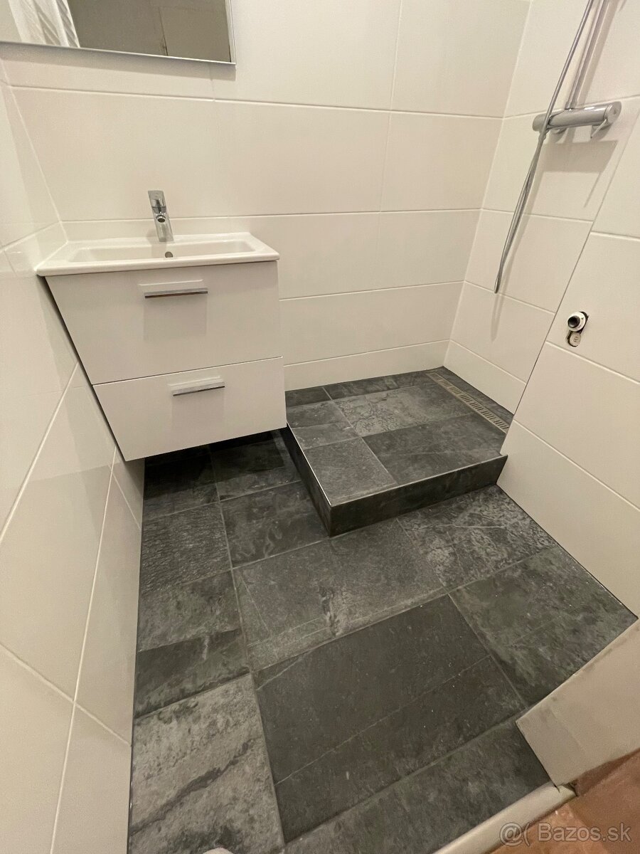 rekonštrukcia bytu / domu - 4