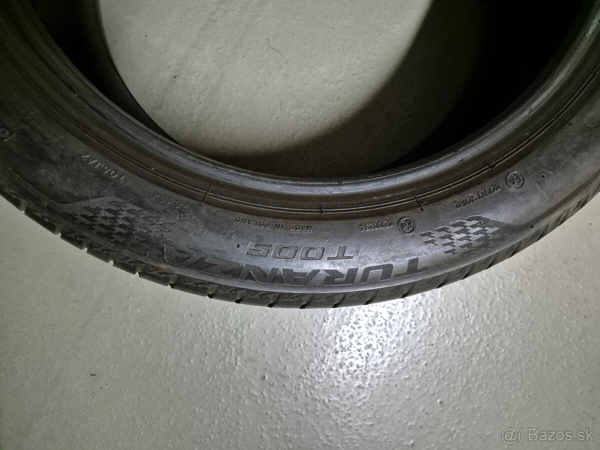 Letné pneu. BRIDGESTONE 245/45R18 - 4