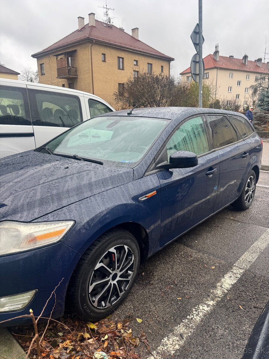 Форд Мондео 2010 ,2.0 автоматически коробка передач - 4