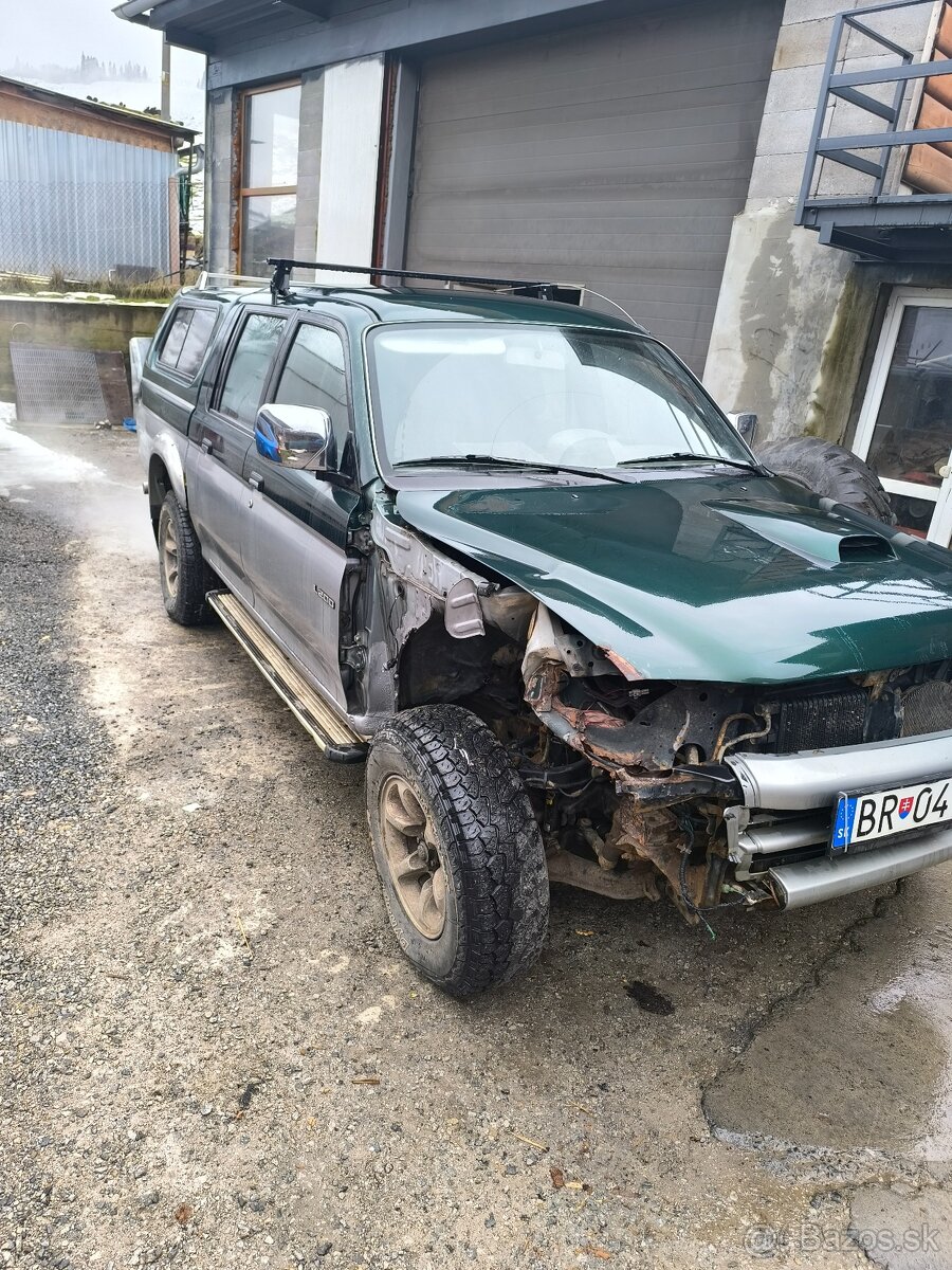 Mitsubishi l200 - 4