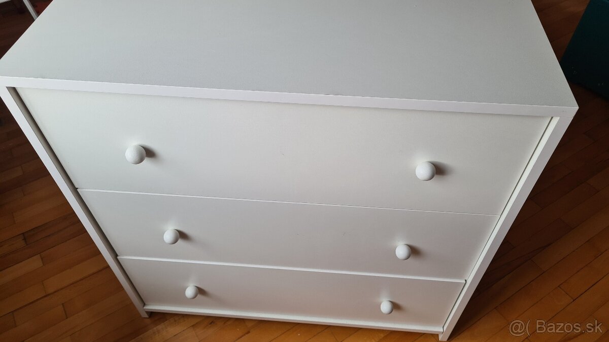 Predám detskú postieku a detskú komodu - 4