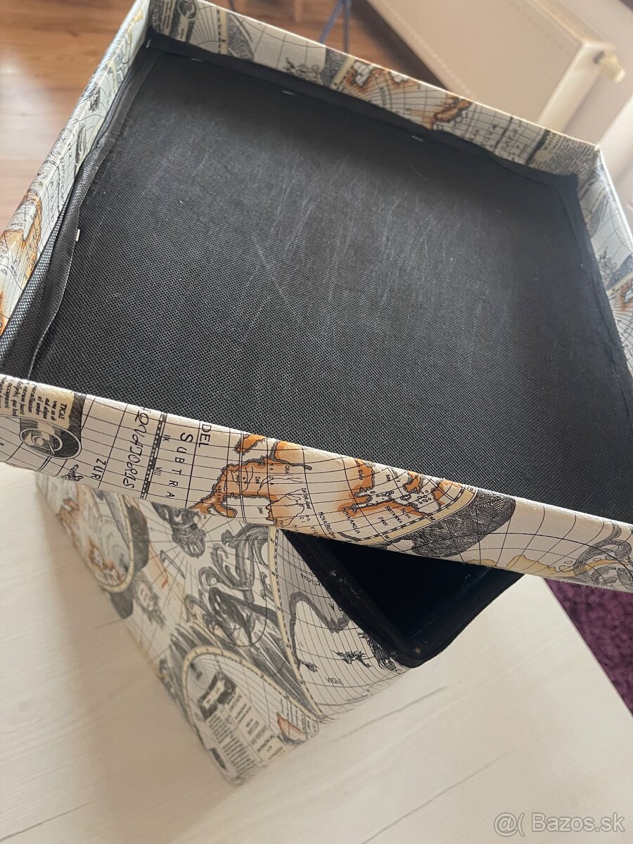 Taburetka s úložným priestorom - 4