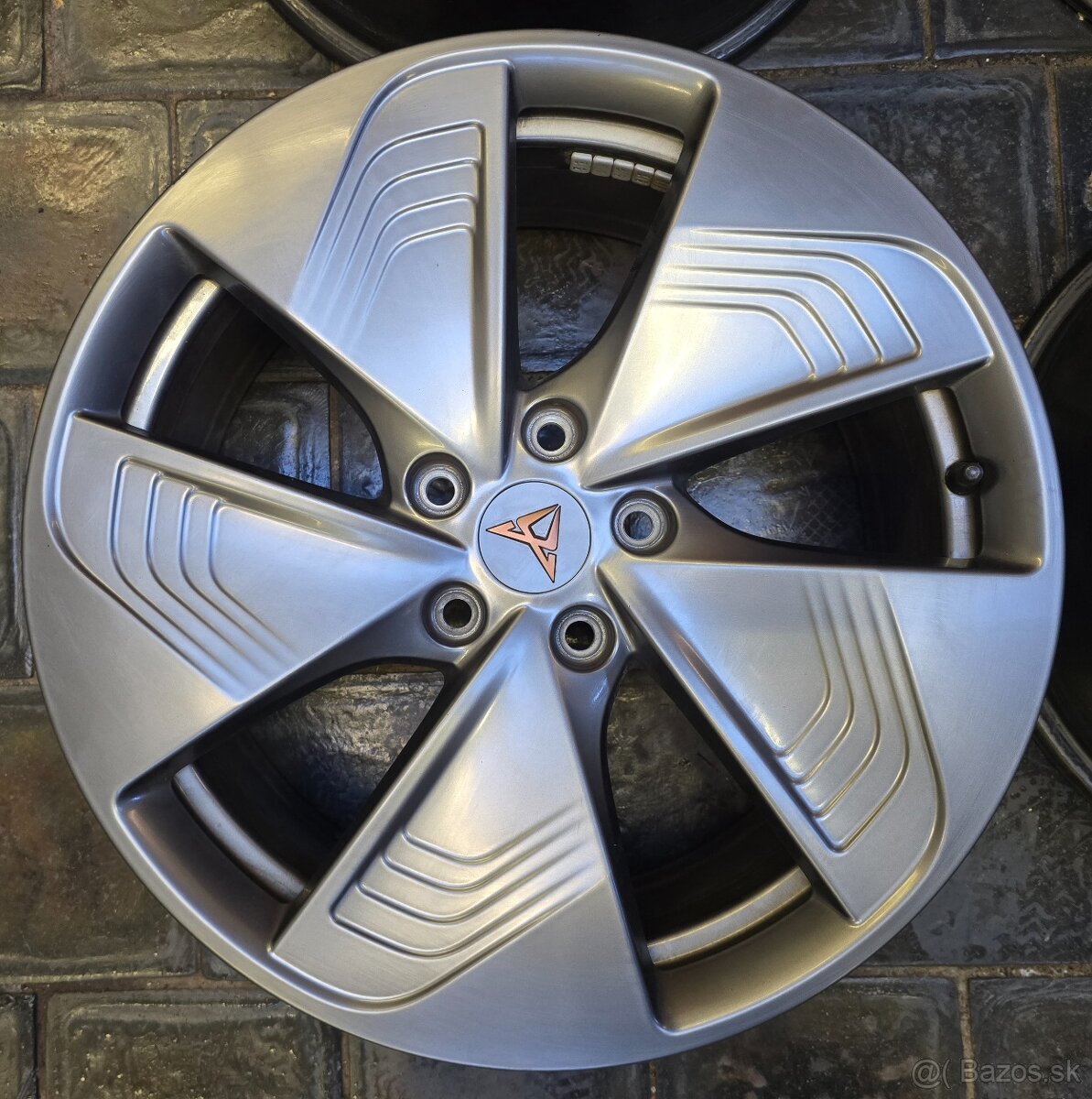 ORIGINÁL CUPRA HLINÍKOVÉ DISKY 5x112 R18 - 4