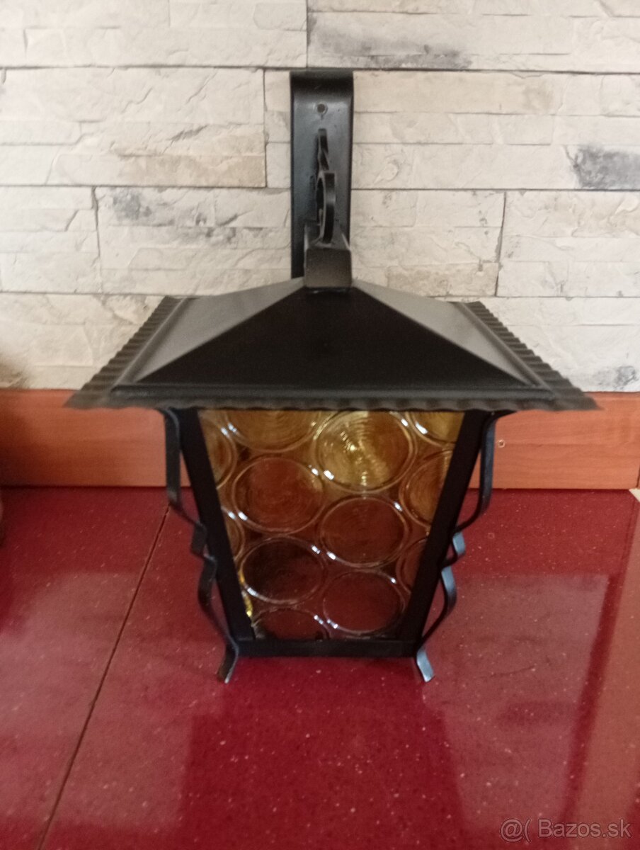 Vonkajšie nástenné svietidlo. - 4