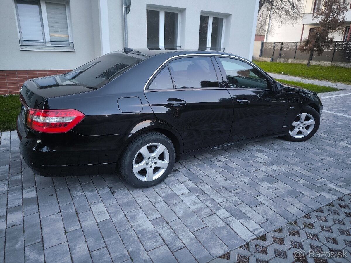 Mercedes - Benz E 200 CDI 100kw rok 12/2010 - 4