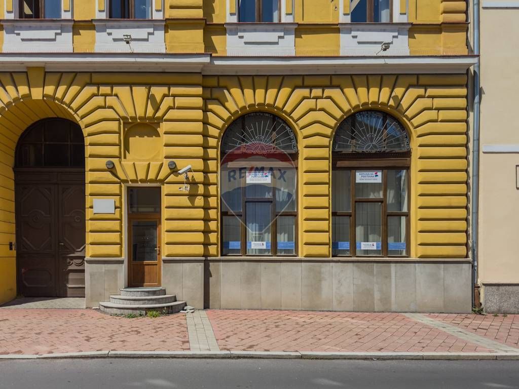 Obchodné/kancelárske priestory na prenájom | Horná- Banská B - 4