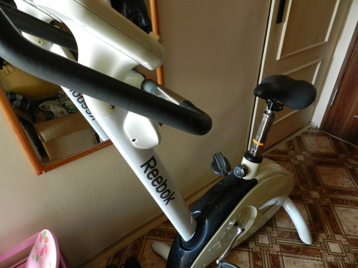 Stacionárny bicykel REEBOK - 4