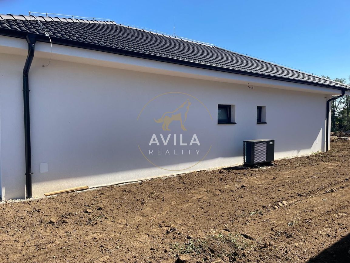 TOP NA PREDAJ: novostavba 4izb.RD na pozemku 500m2 - Cífer - 4