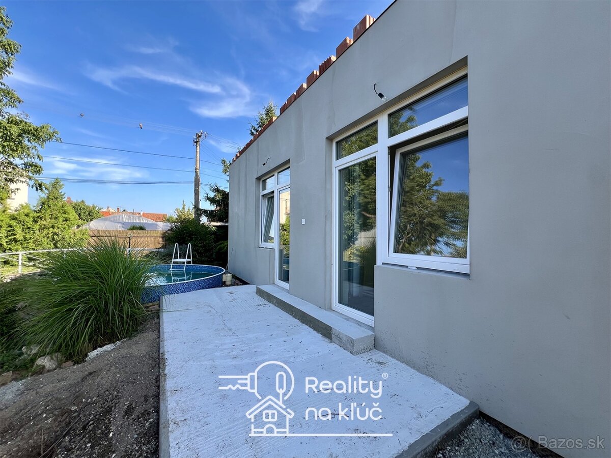 Na prenájom novostavba 3-izbový rodinný dom s bazénom a záhr - 4
