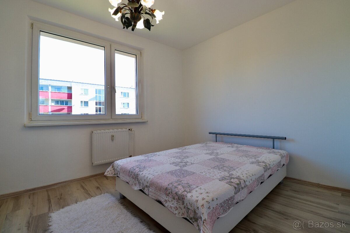 Na prenájom priestranný 3 izbový byt s loggiou, Púchov - 4