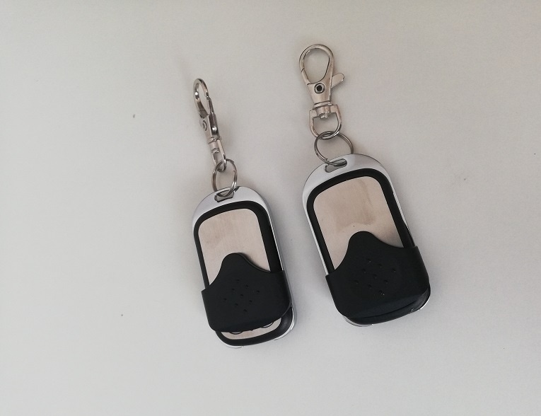 Automatické kovové dvierka pre kurníky - 4