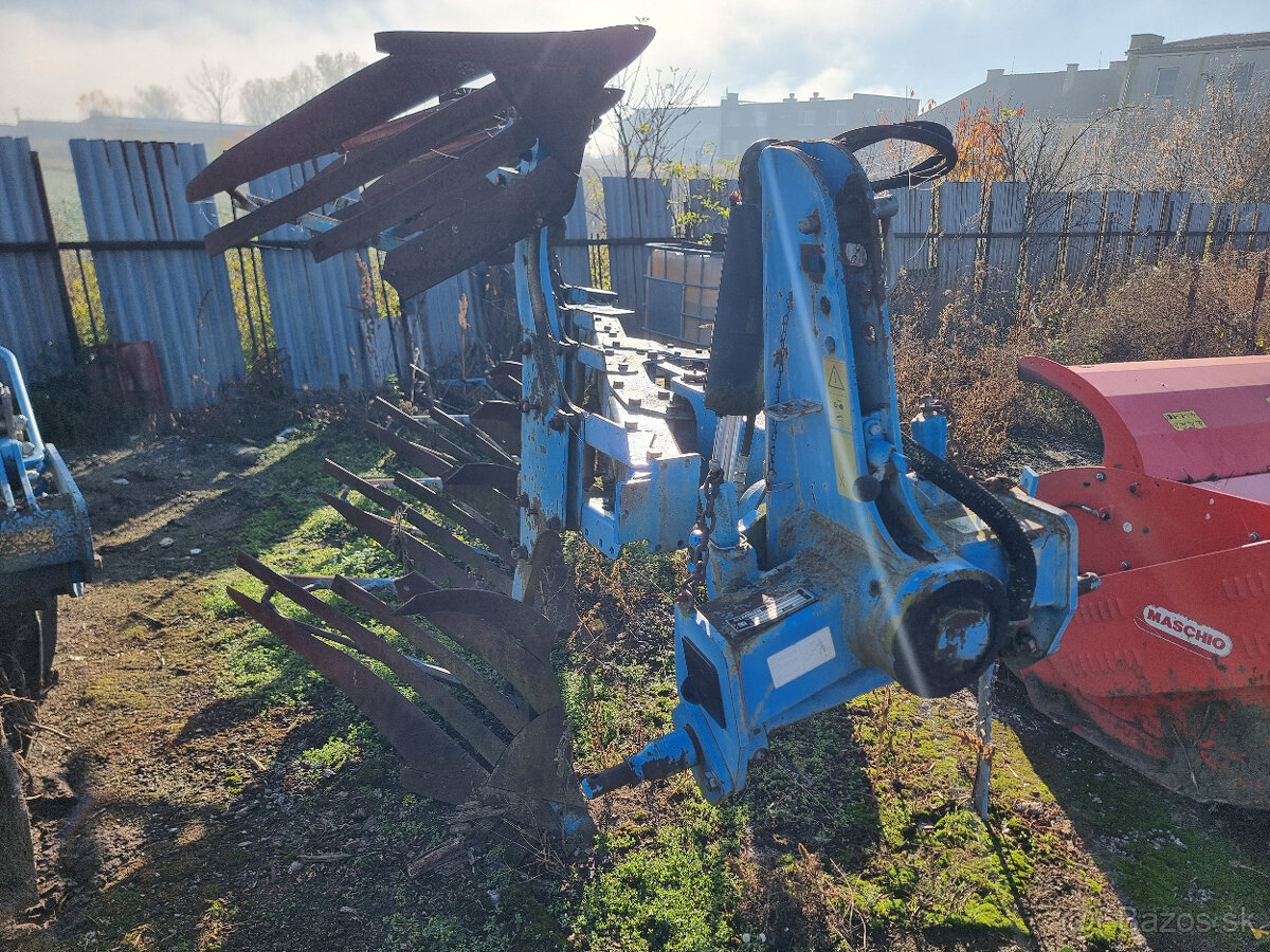 Pluh LEMKEN EurOpal 8 - 4 radličný - 4