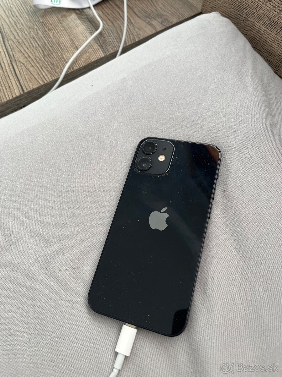 Predám iPhone 12 mini 256GB - 4