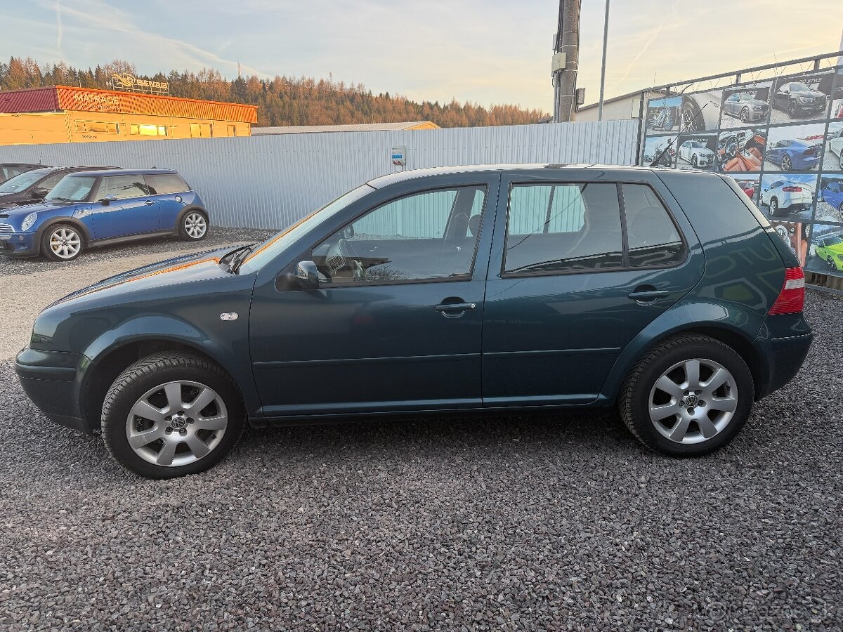 Volkswagen Golf 1.4 Pacifik - 4