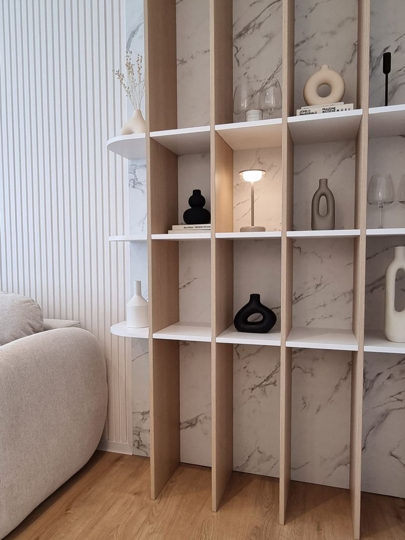 PRENÁJOM – EXKLUZÍVNY, NADŠTANDARDNÝ 2-IZBOVÝ BYT (71 m²) V - 4