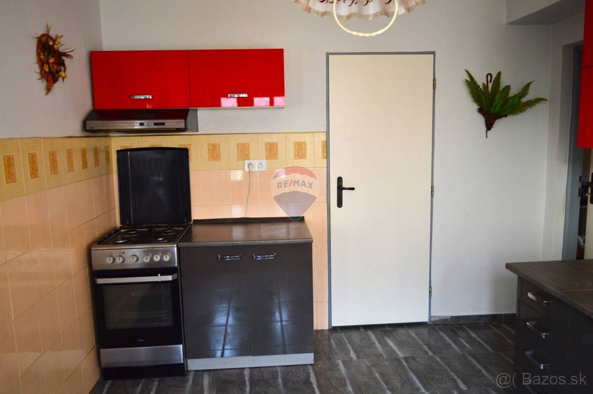 Rodinný dom v centre mesta Fiľakovo - 4