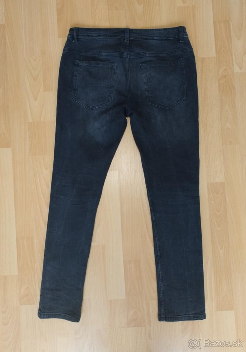 Pánske čierne rifle - 4