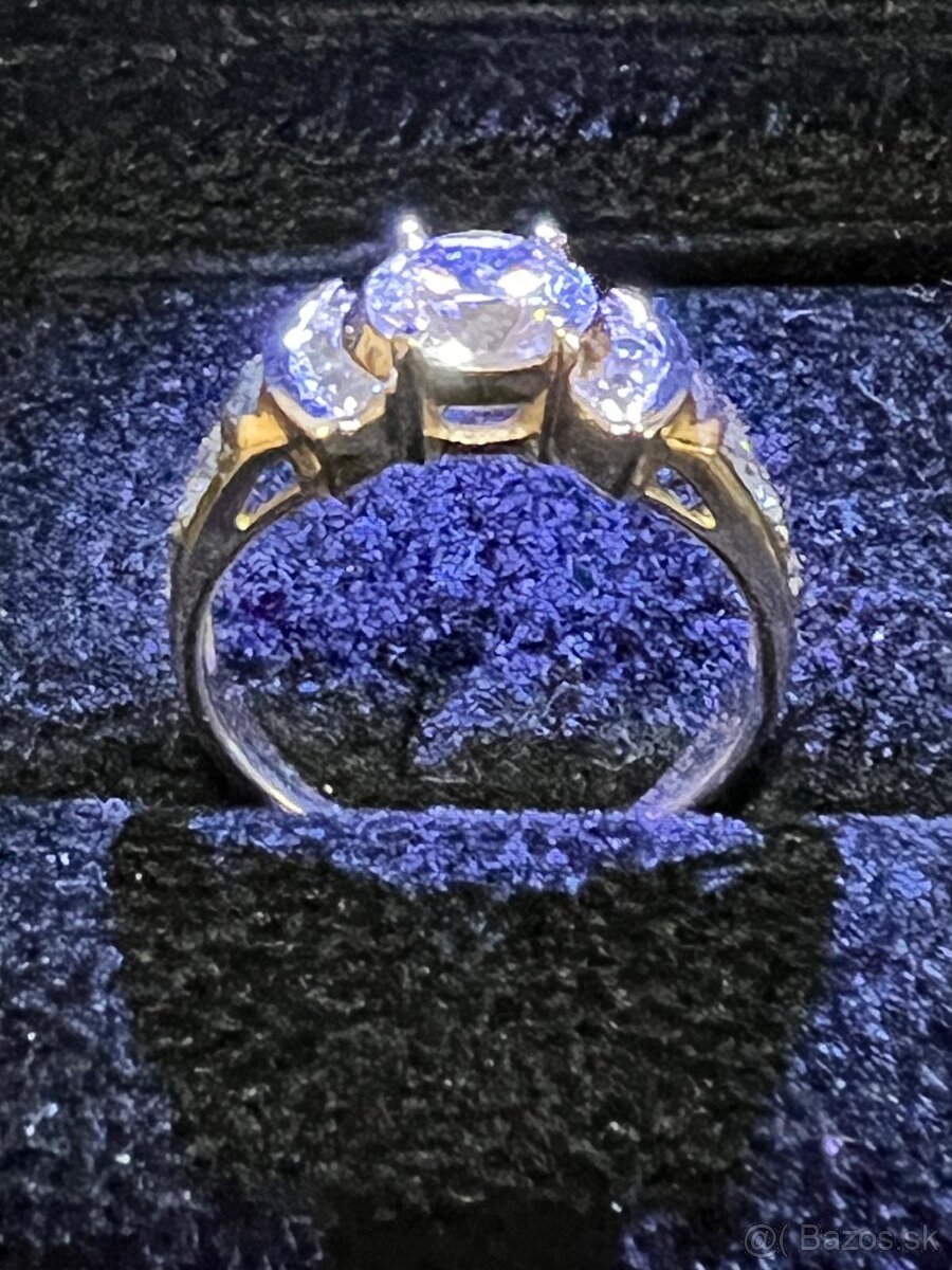 Zlatý dámsky prsteň - 4