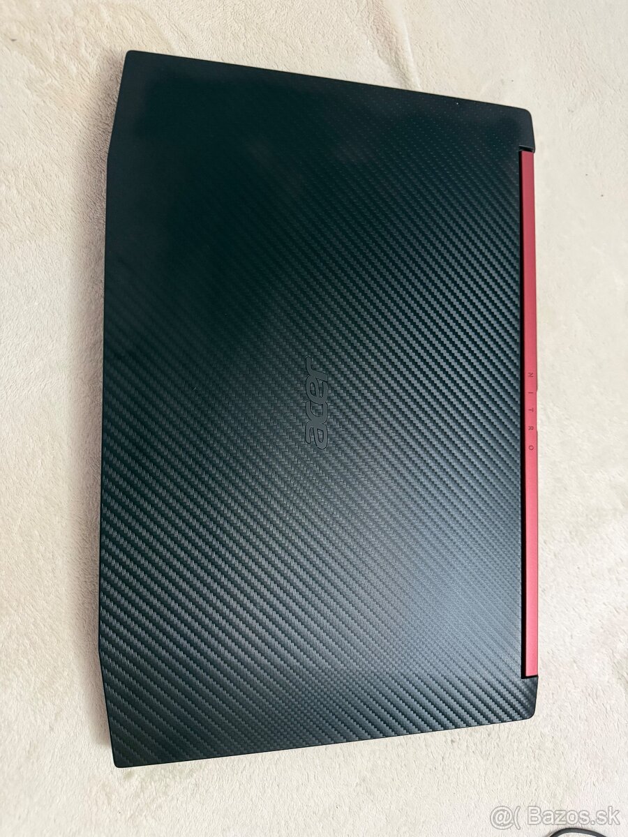 Acer Nitro 5 - 4