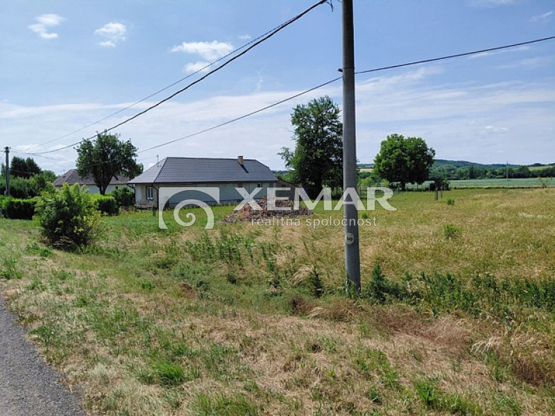 Predaj - pozemok 1700 m2 na RD, HOKOVCE - 4