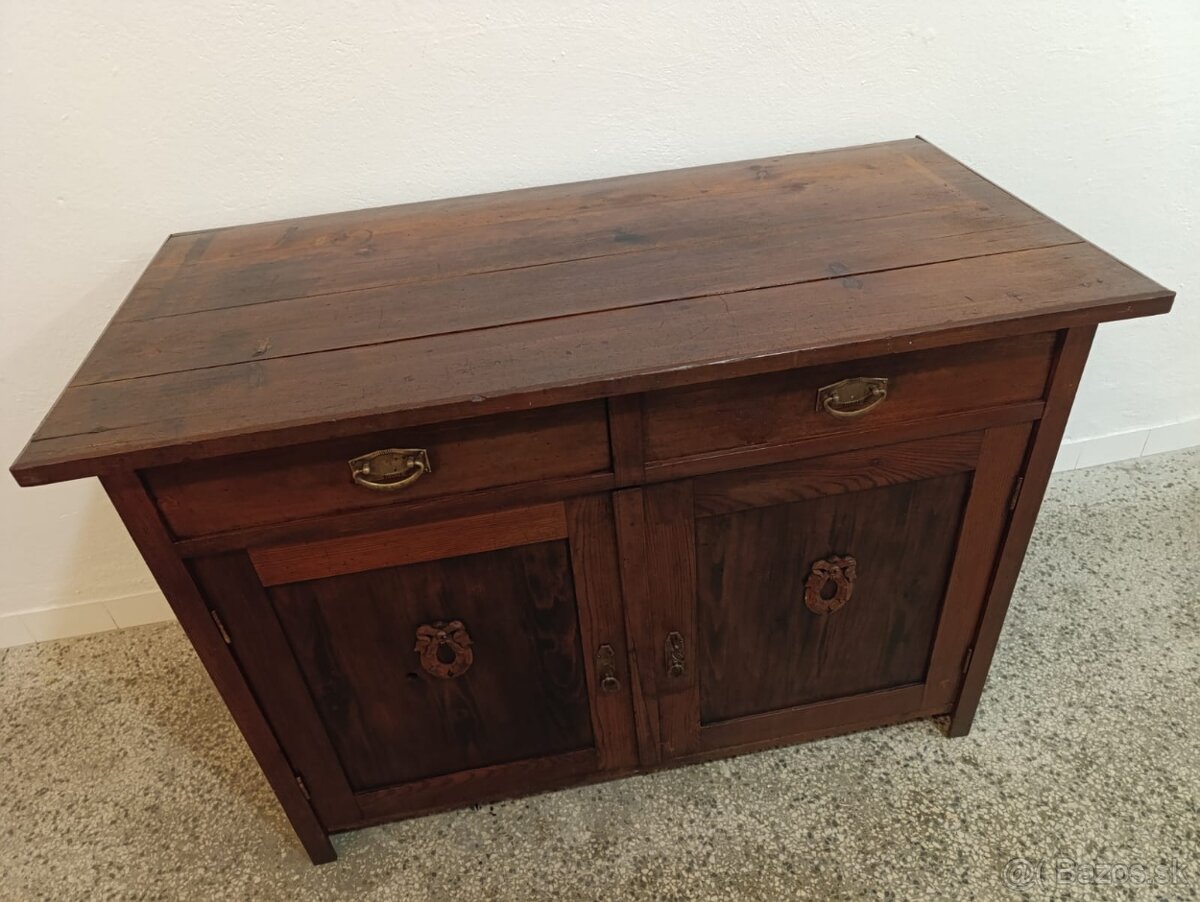 Starožitná komoda, nábytek z masívu, Nábytek s příběhem - 4