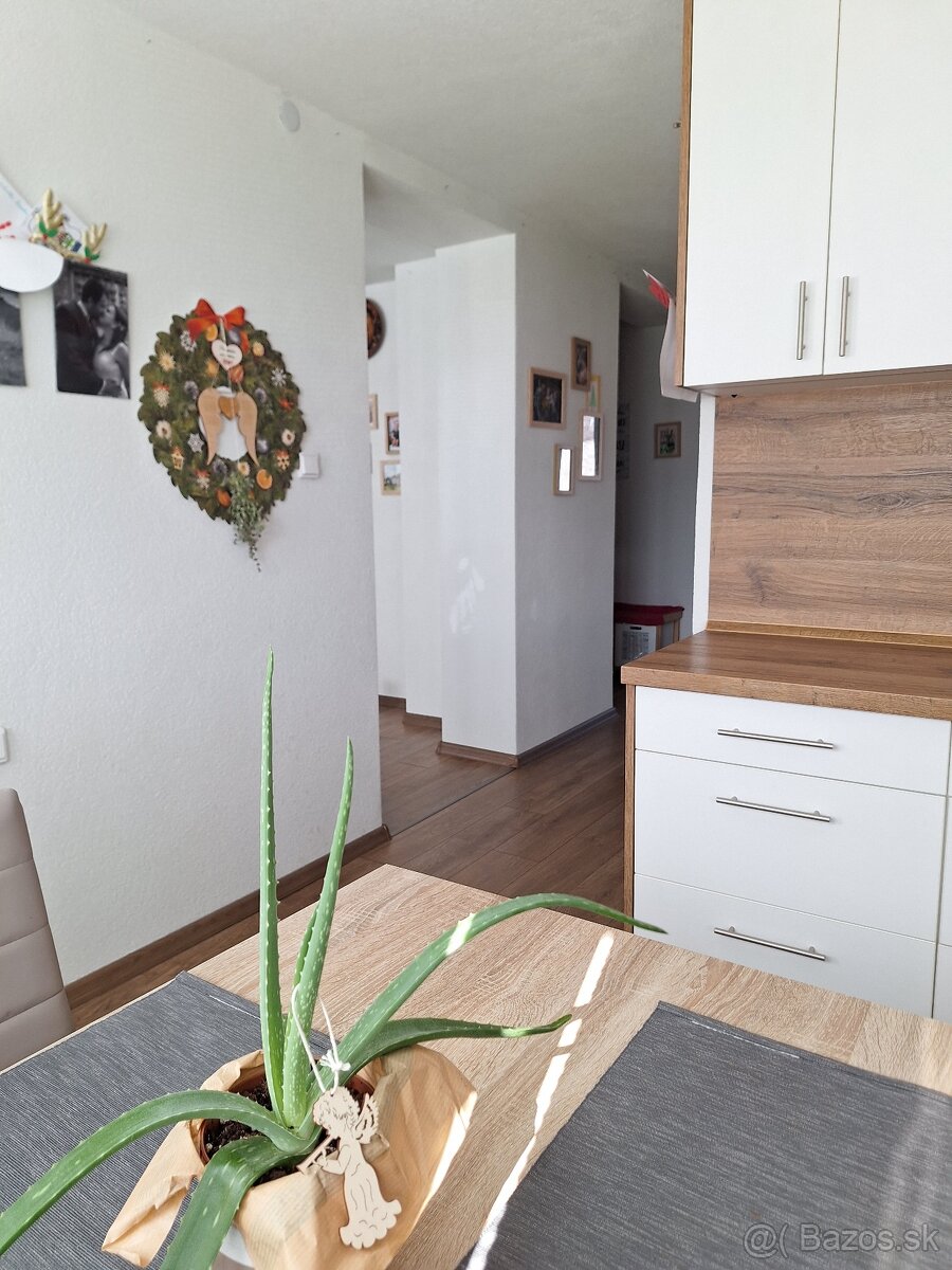 REZERVOVANY - 3 izbový byt v Spiškom Podhradí - 4