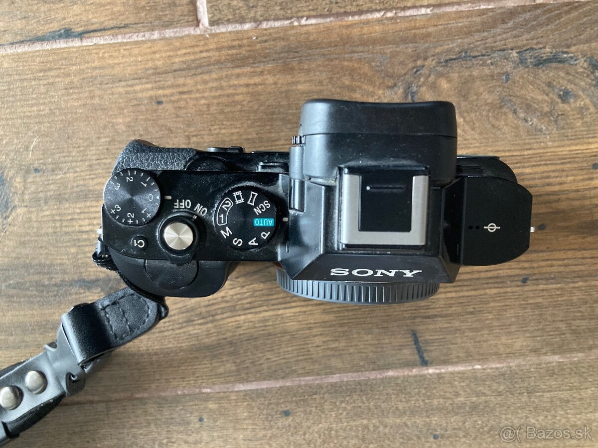 Sony Alpha 7R ILCE-7R - 4