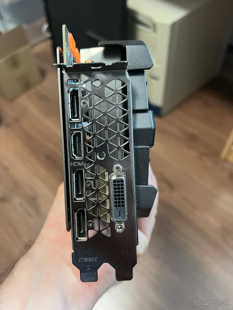 Nvidia Geforce GTX 1070 AMP Extreme Edition 8GB - 4