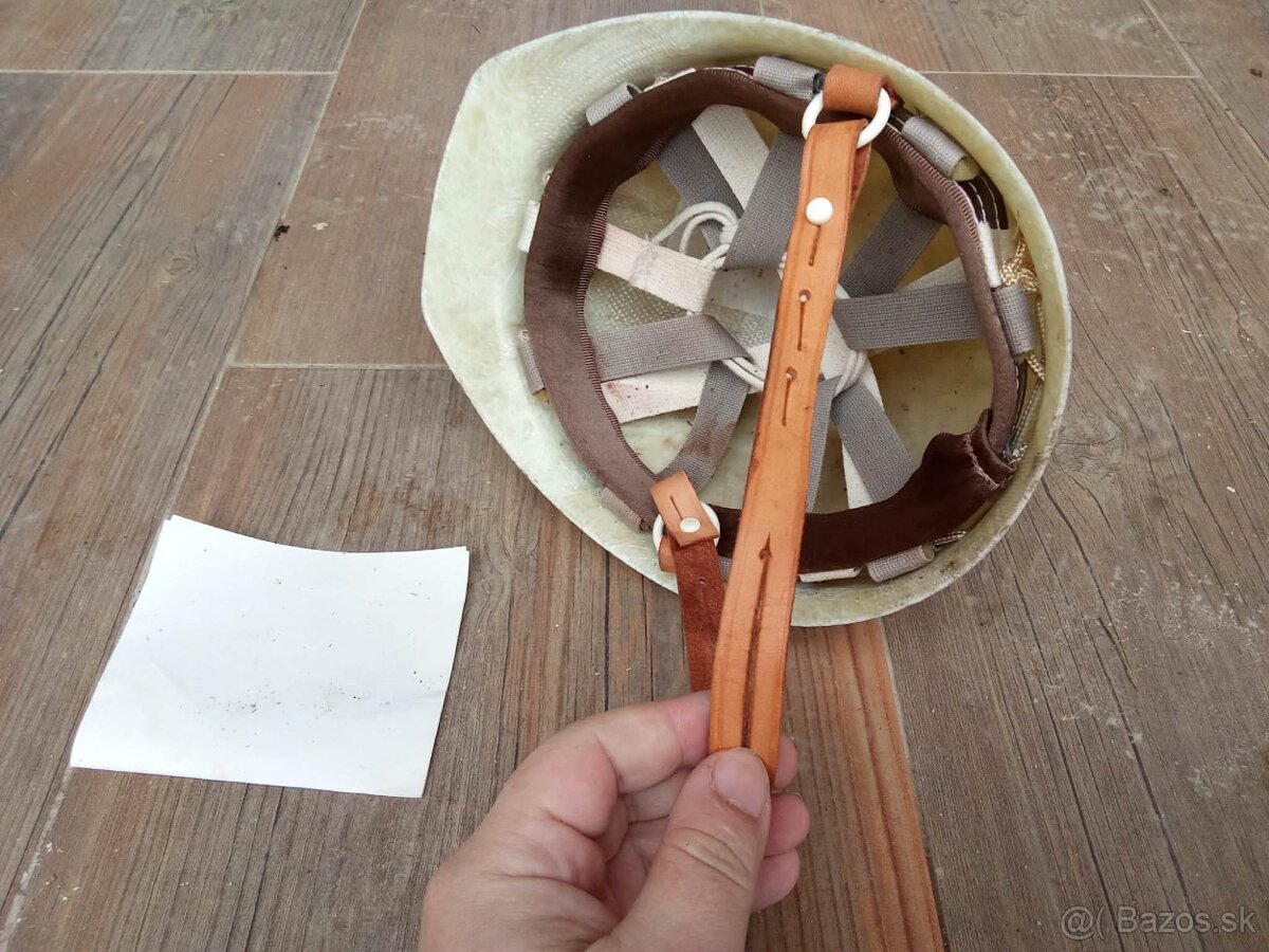 Banicka prilba typ Merkur - CSSR - 4