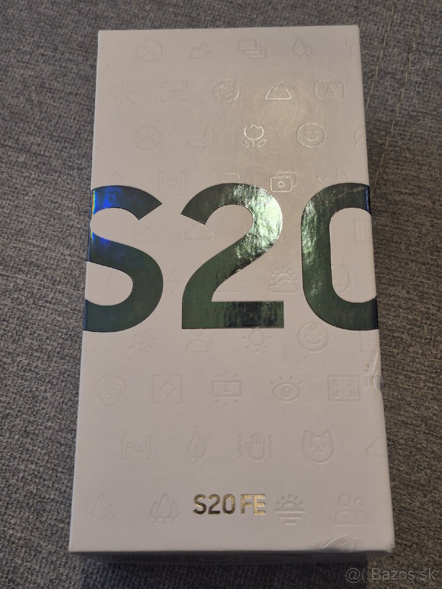 Samsung Galaxy S20 FE - 4