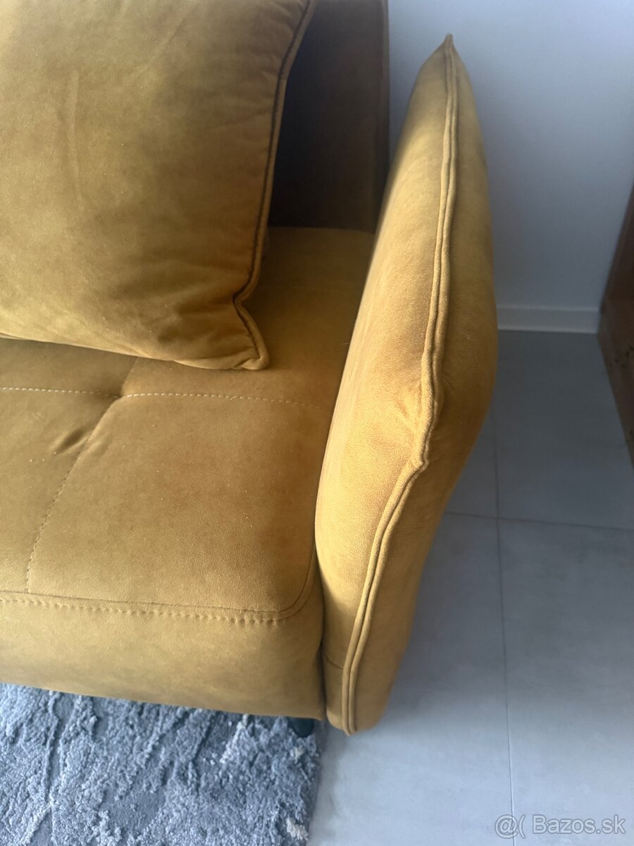 Horčicová pohovka - 4