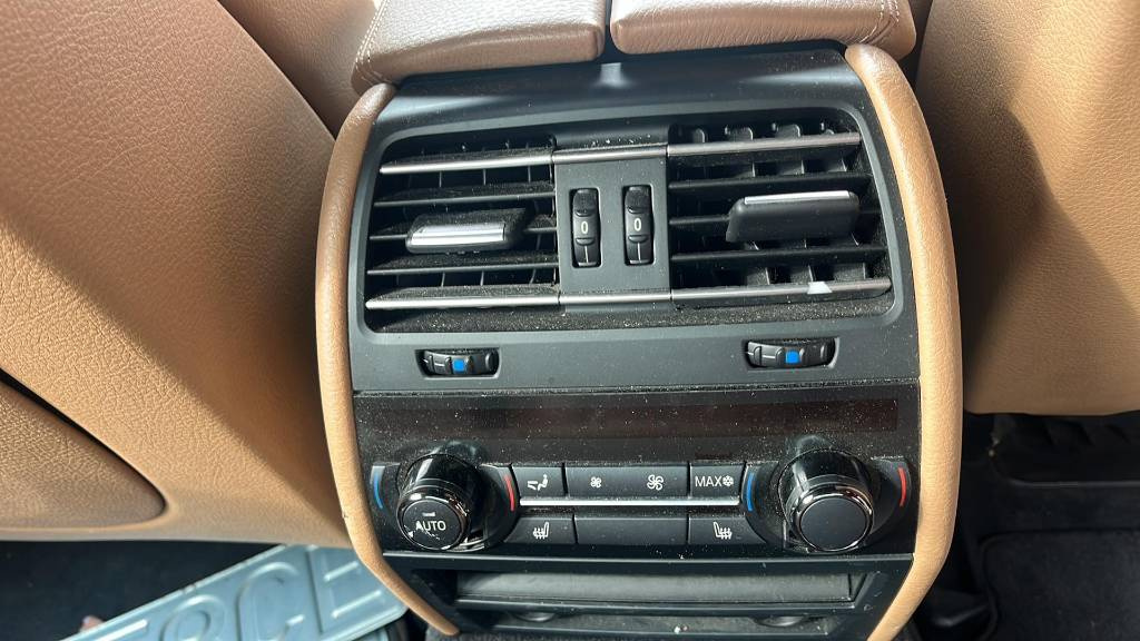 BMW 750i M-packet xdrive F01 - 4