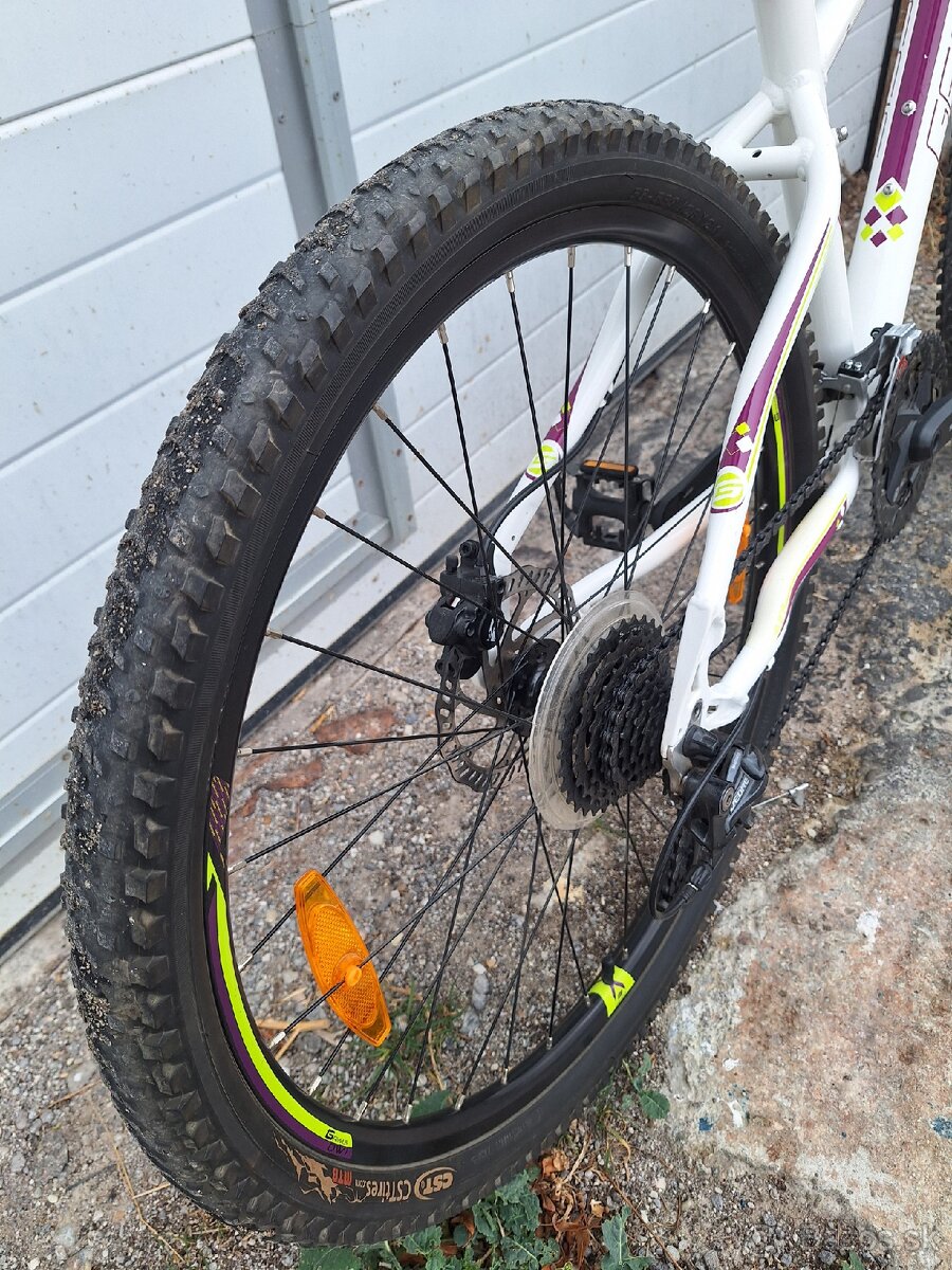 Horský bicykel Genesis Helena, 26", v dobrom stave - 4