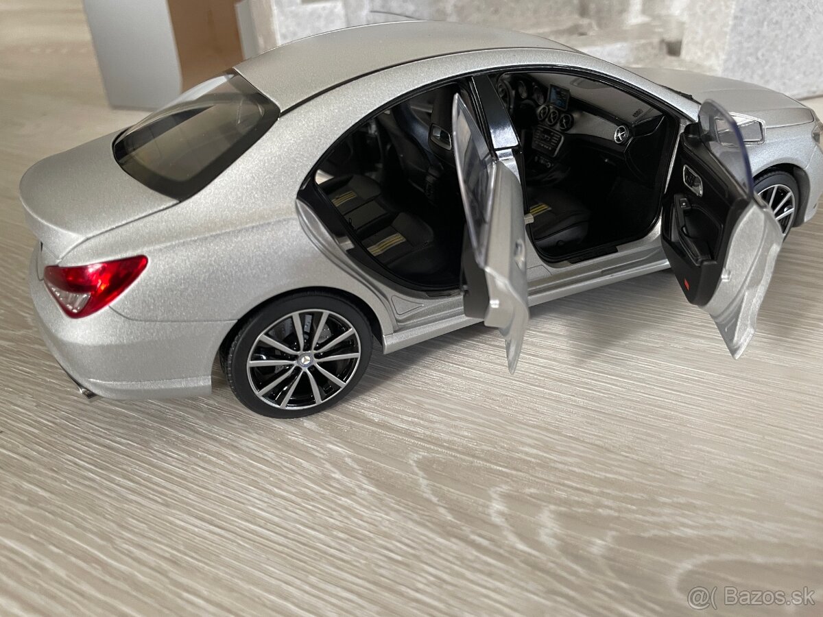 Mercedes benz CLA Class 1:18 - 4