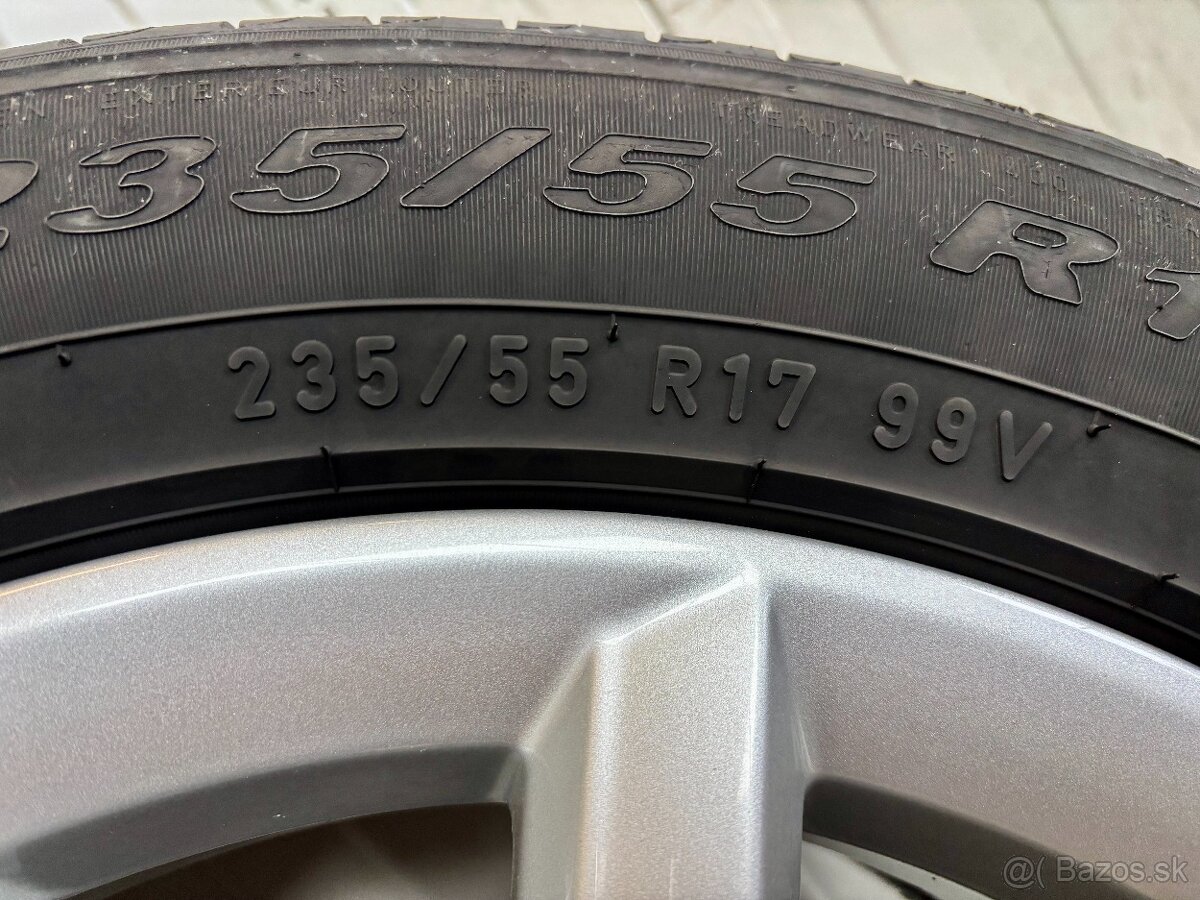 AUDI č. 7-Letna sada 235/55 R17 - 4