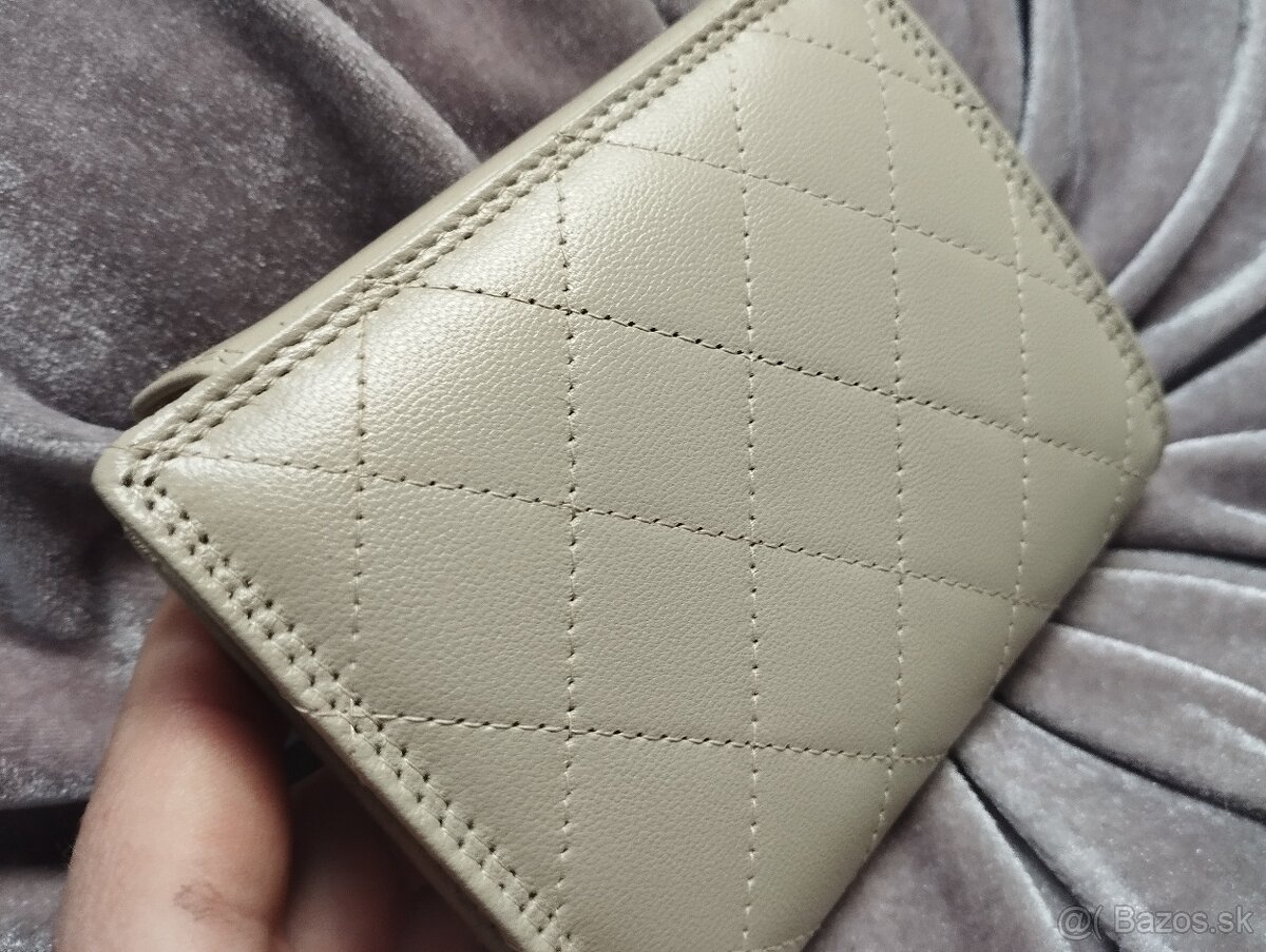 Dámska. Béžová peňaženka - 4