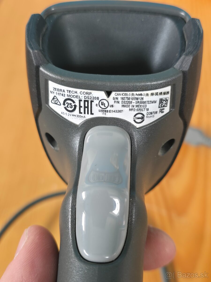 Čítačka čiarových a QR kódov Zebra DS2208 - 4