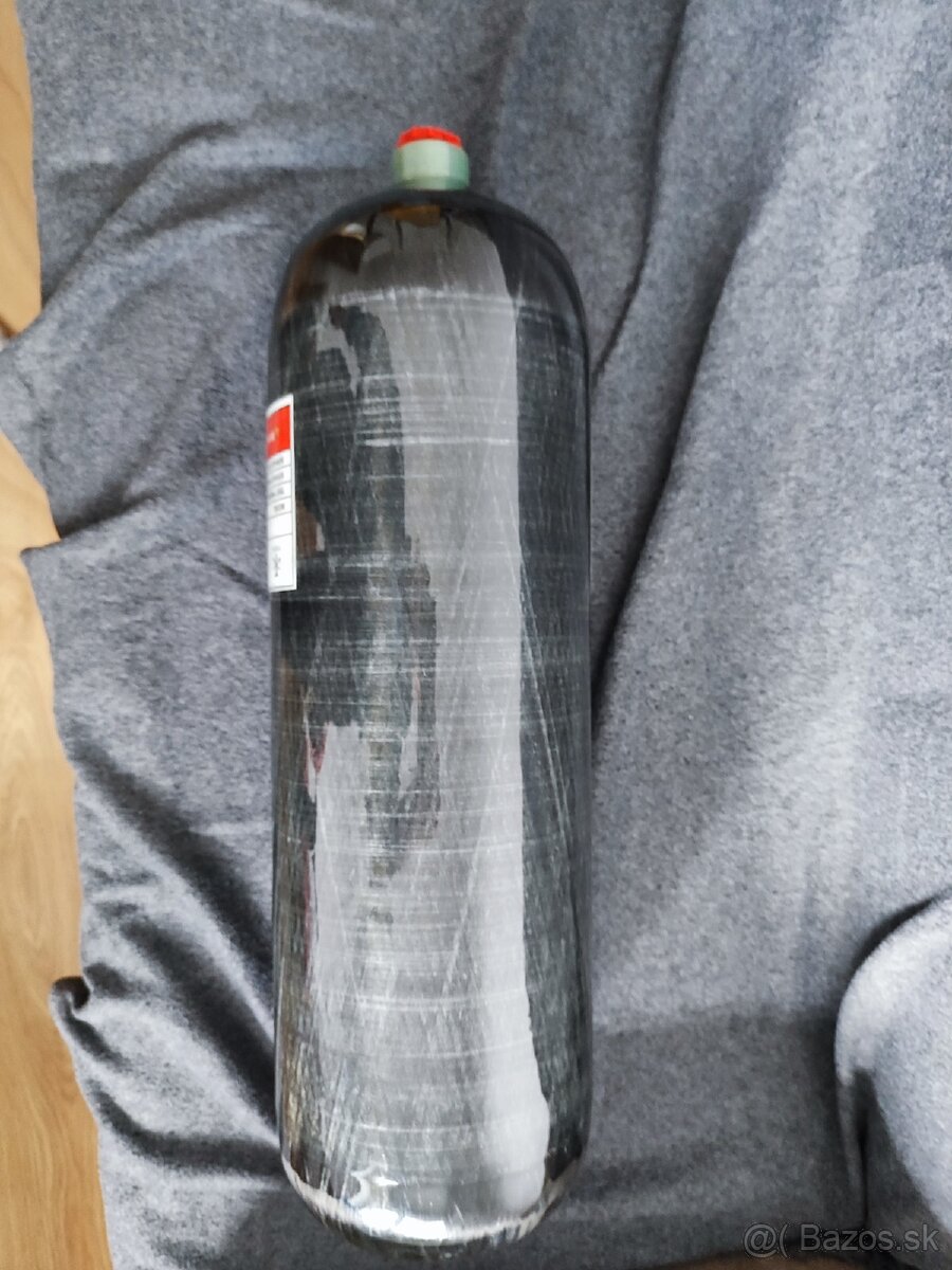Predám úplne novú kompozitnu fľašu 6,8L 300BAR - 4