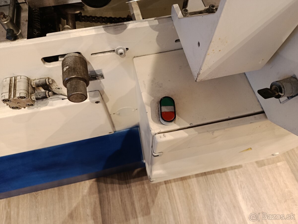 Predáme baličku Astro MH5 - 4