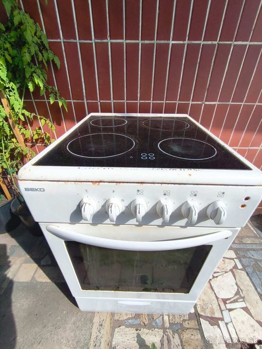 Elektricky sporak Beko - 4