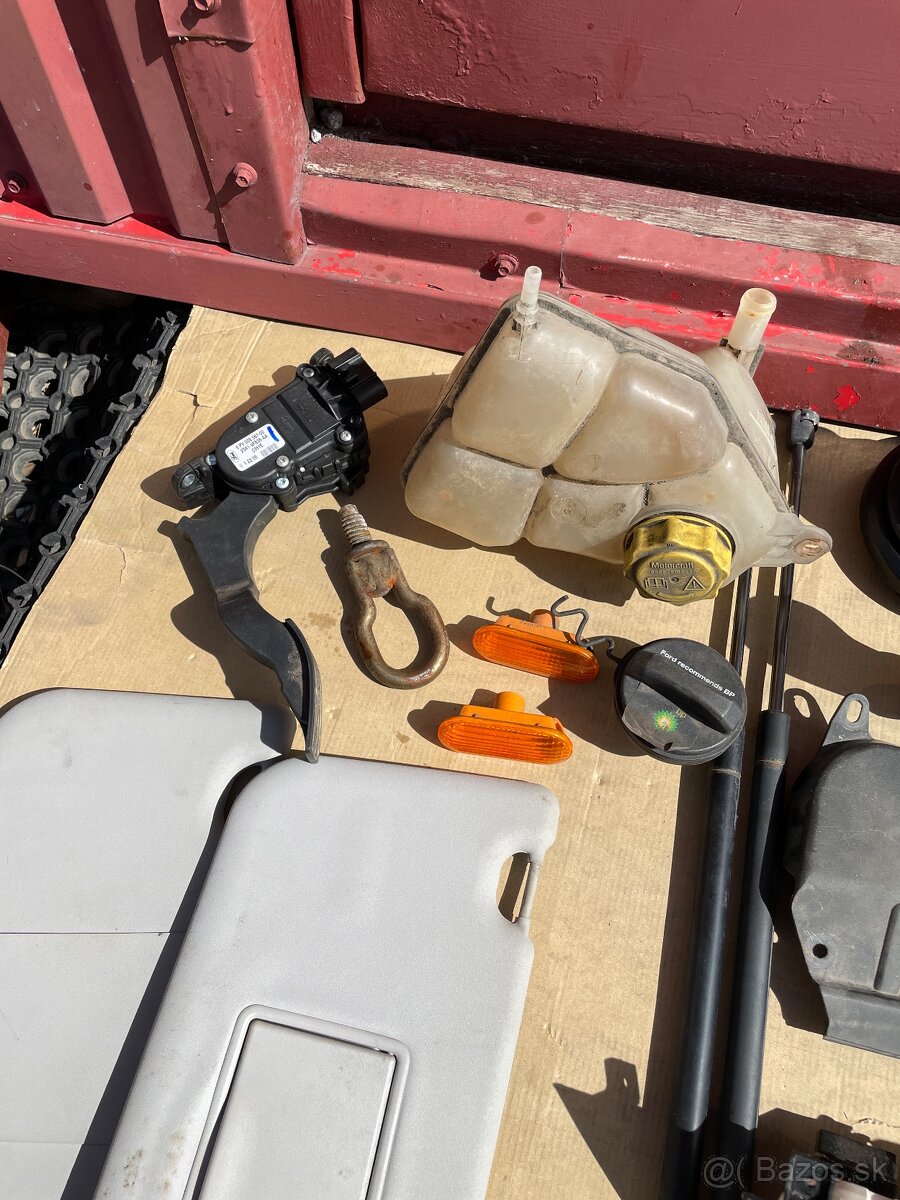 fiesta diely interieru - 4